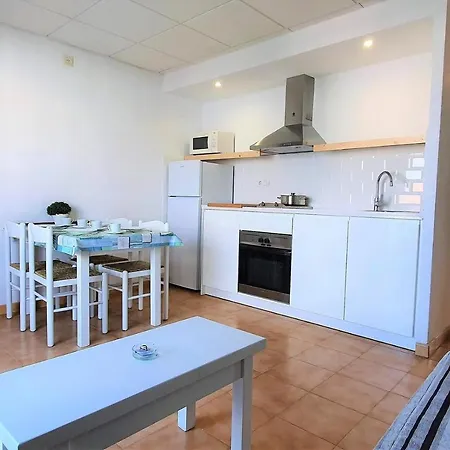 30 Meters From The Apartment Cala en Forcat